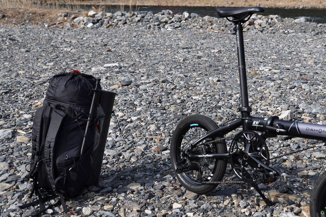 DAHON K9Xとバックパック