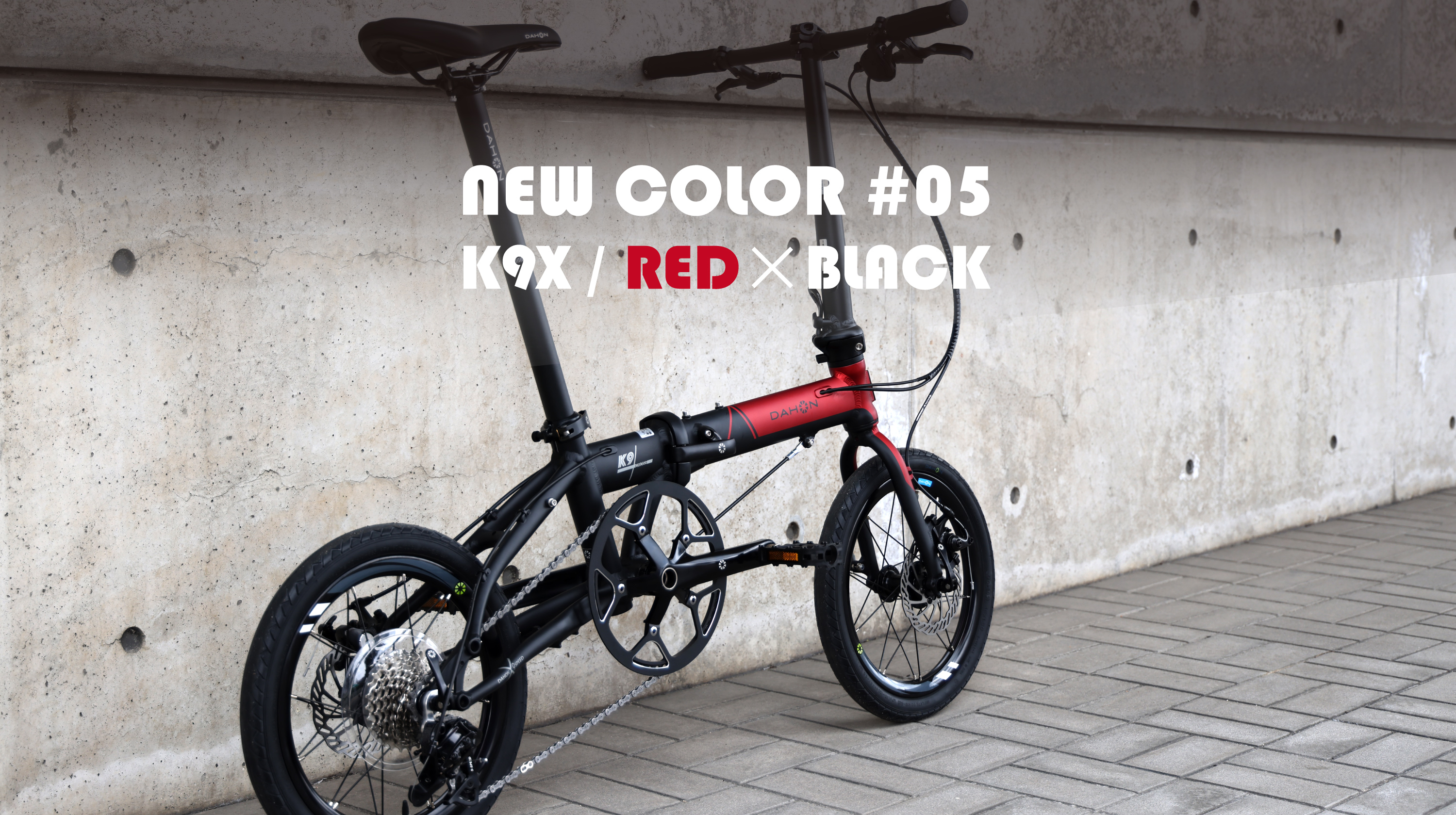 Kシリーズの16インチモデル「K9X」に新色が登場！ カラーリングは2018年の衝撃的なK3登場時を彷彿させる待望のRED×BLACK