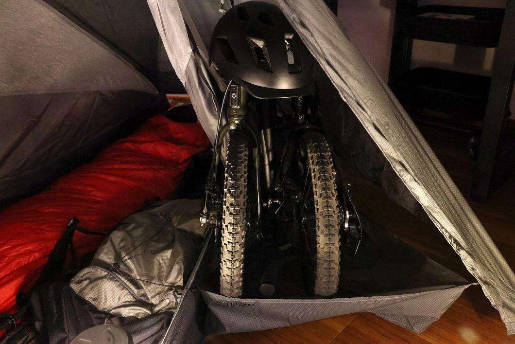 家でキャンプをする方法 おうちキャンプ いえキャン 部屋キャン DAHON K9X