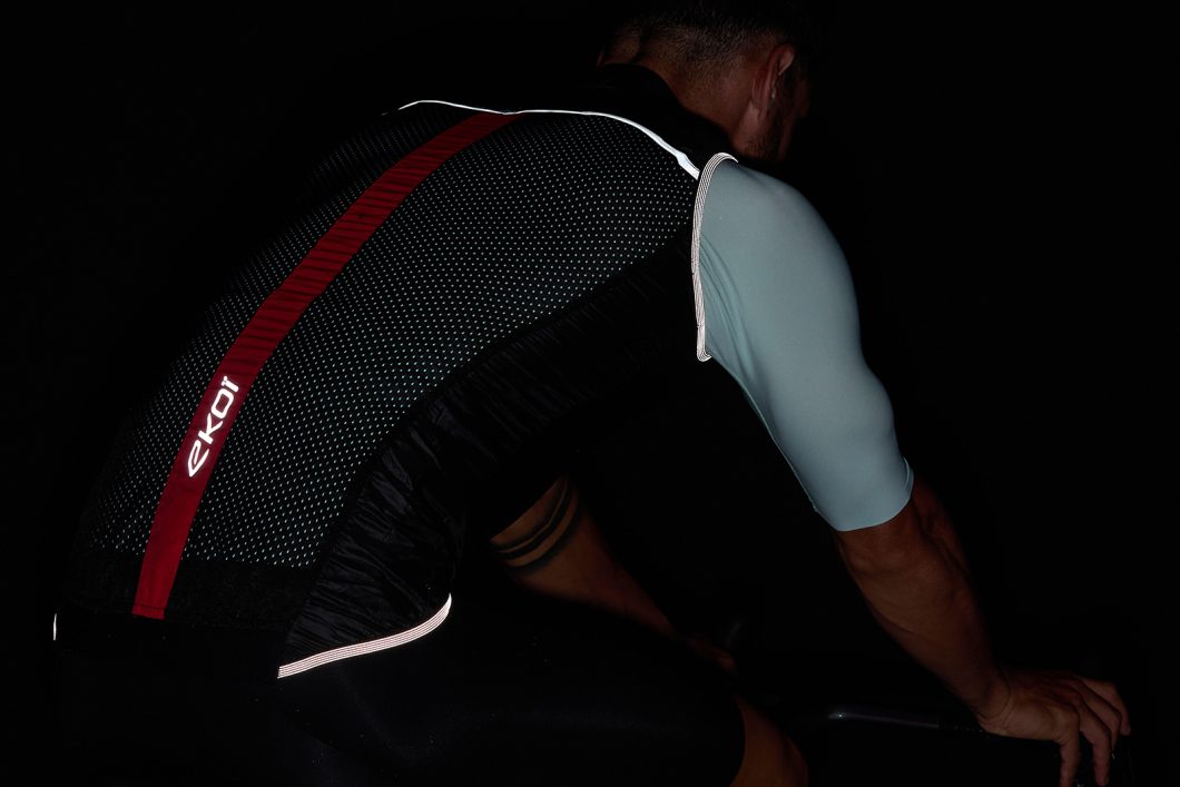 EKOI / WINDPROOF LIGHT POCKET VEST