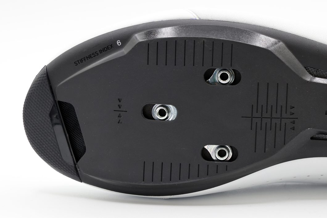 GENIUS X徹底解説｜30年愛され続けるSIDIの定番モデルが、いま最も完成度の高い万能シューズへ　クリート調整機構とベンチレーション