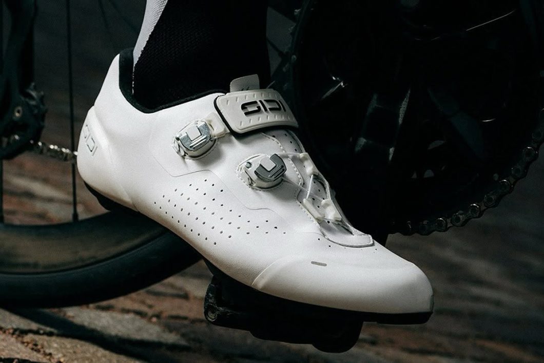 GENIUS X徹底解説｜30年愛され続けるSIDIの定番モデルが、いま最も完成度の高い万能シューズへ　NUUNダイヤル