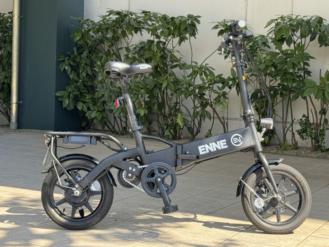 「特定小型原動機付自転車」10の謎ルール。ENNEイメージ