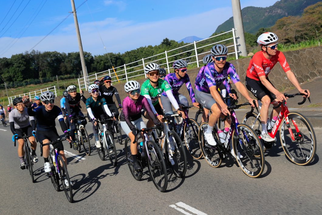ジャパンカップのコースを、EKOIとともに走る。EKOI JAPAN CUP FUN RIDE　ロードバイク
