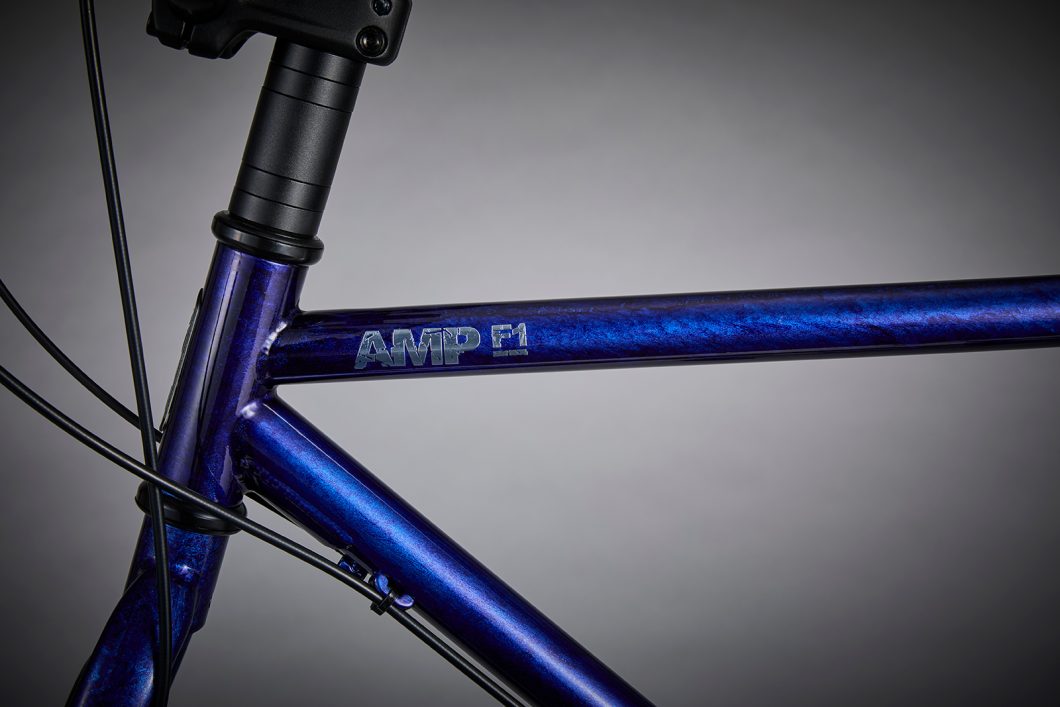 【Minor Change】Ternの人気4モデルがリニューアル。新色・新デカール・復活モデルを一挙公開　AMP F1 / アンプ F1