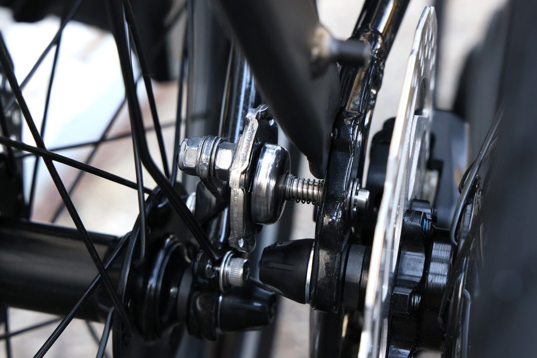フォールディングeBikeの最高峰「Vektron S10」がアップデート　Tern 折りたたみ自転車 電動アシスト自転車 ヴェクトロン ベクトロン 新色
